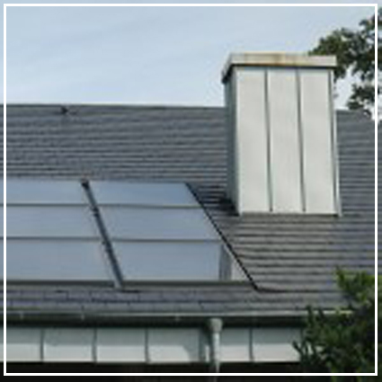 Solardach - Arnold Stöffges GmbH | Dachdecker Meisterbetrieb in Krefeld am Niederrhein - Dächer, Fassaden, Abdichtungen & Reparaturen am Dach seit 1900